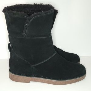 Clark's Cushion Black Sherpa Lined winter boots size 8.5